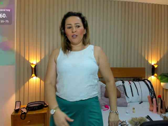 luciana-ballesteros webcam