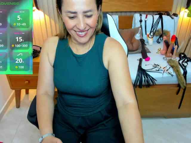 luciana-ballesteros webcam