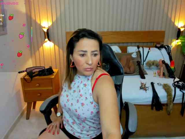 luciana-ballesteros webcam