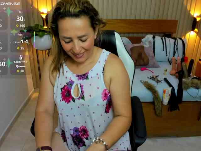 luciana-ballesteros webcam