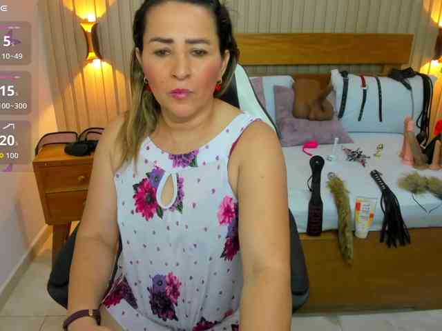 luciana-ballesteros webcam