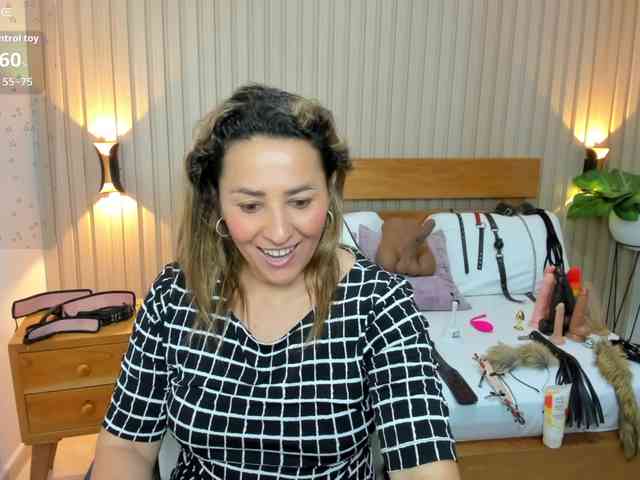 luciana-ballesteros webcam