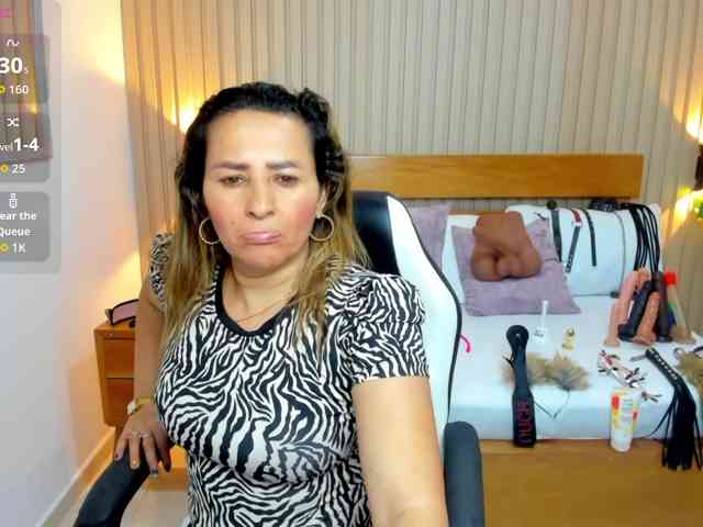 luciana-ballesteros webcam