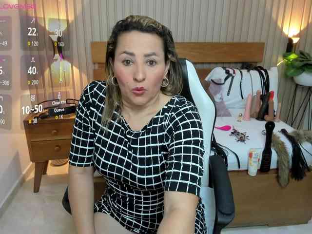 luciana-ballesteros webcam