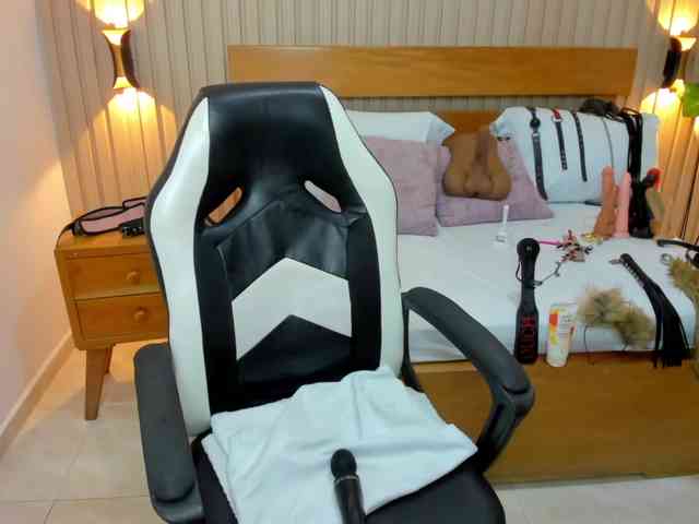 luciana-ballesteros webcam