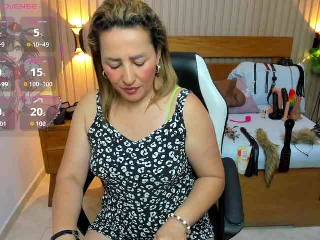 luciana-ballesteros webcam