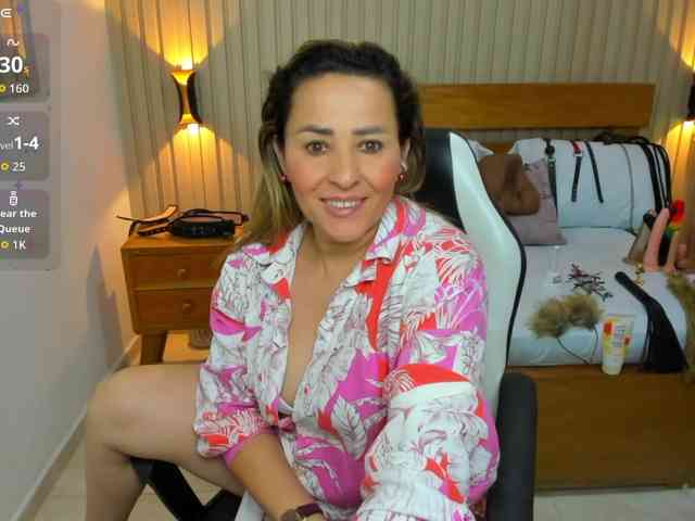 luciana-ballesteros webcam