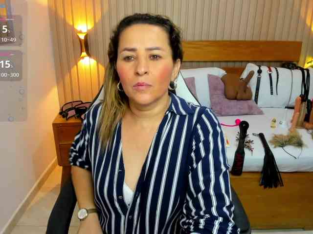 luciana-ballesteros webcam