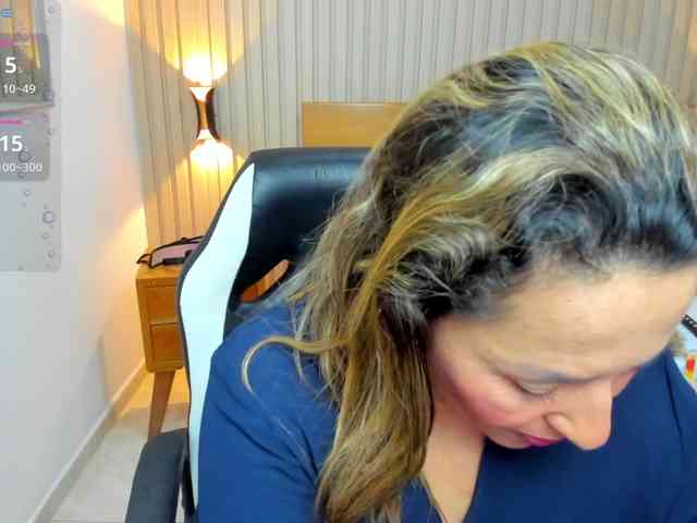 luciana-ballesteros webcam