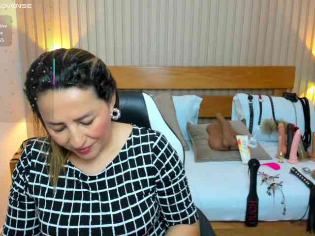 luciana-ballesteros webcam