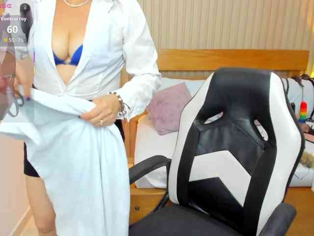 luciana-ballesteros webcam