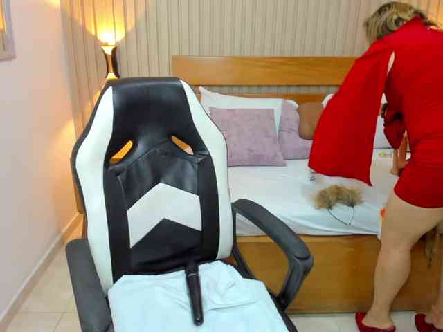 luciana-ballesteros webcam