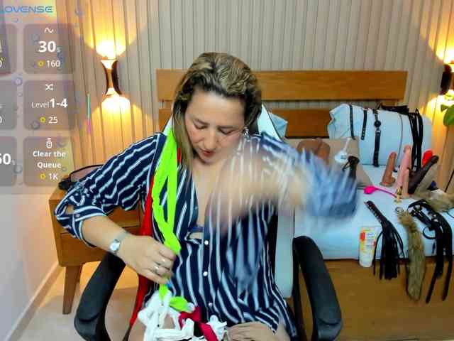 luciana-ballesteros webcam