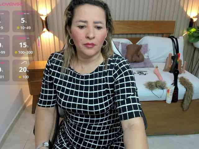luciana-ballesteros webcam