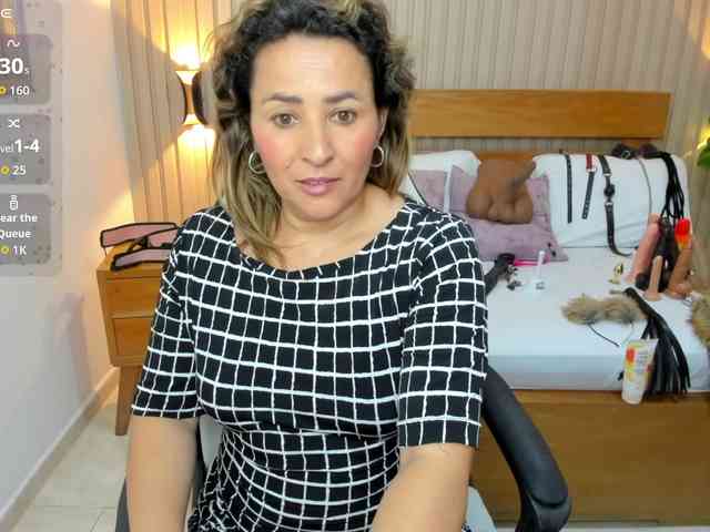 luciana-ballesteros webcam