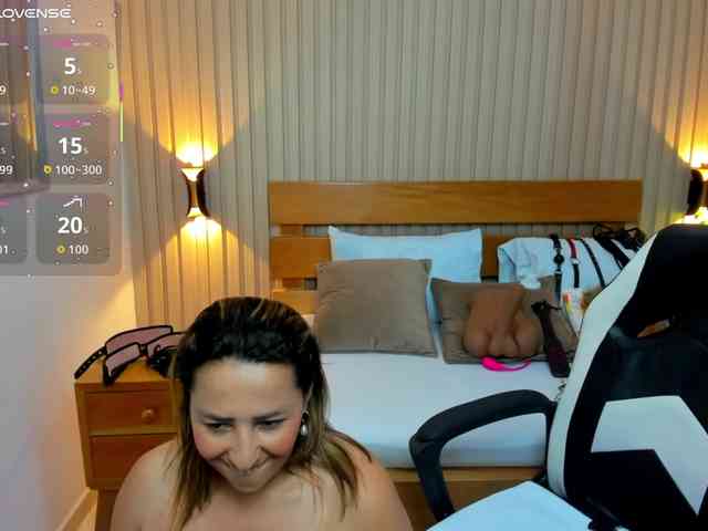 luciana-ballesteros webcam