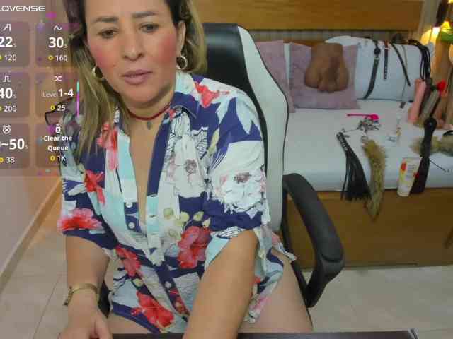 luciana-ballesteros webcam