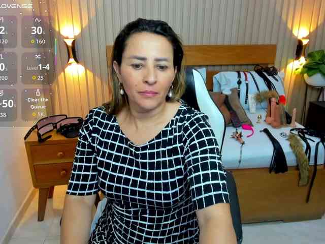 luciana-ballesteros webcam