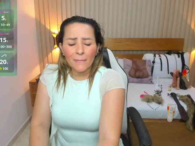 luciana-ballesteros webcam
