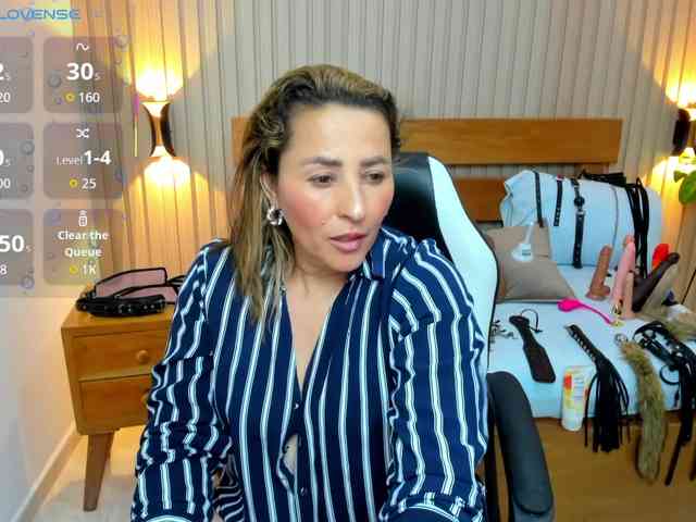 luciana-ballesteros webcam