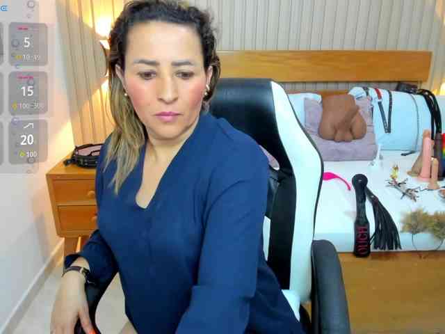 luciana-ballesteros webcam