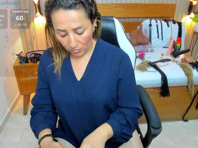 luciana-ballesteros webcam