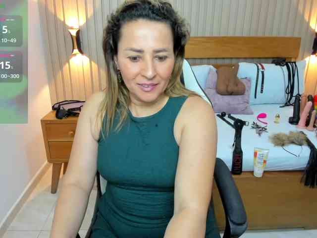 luciana-ballesteros webcam
