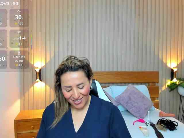 luciana-ballesteros webcam