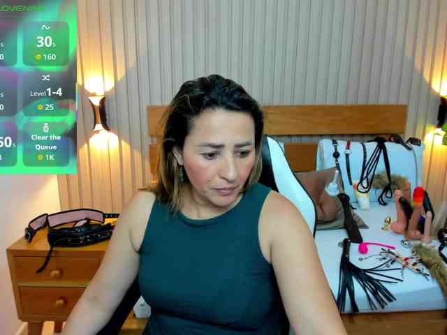 luciana-ballesteros webcam