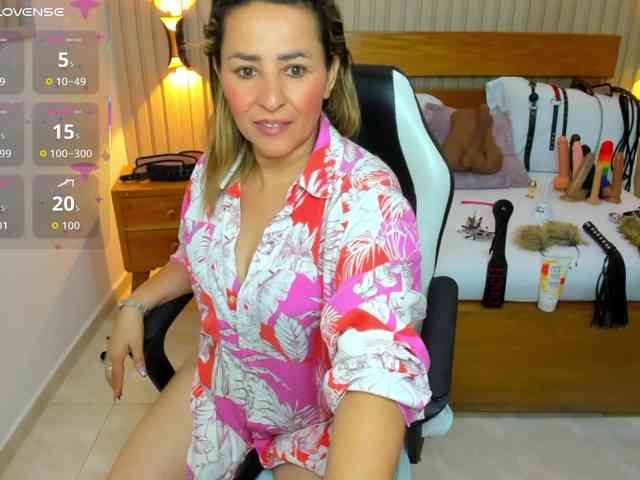 luciana-ballesteros webcam