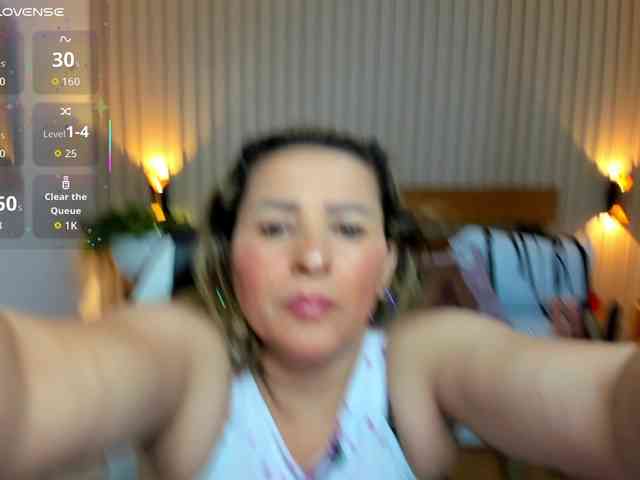 luciana-ballesteros webcam