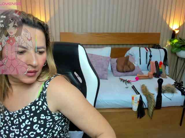 luciana-ballesteros webcam