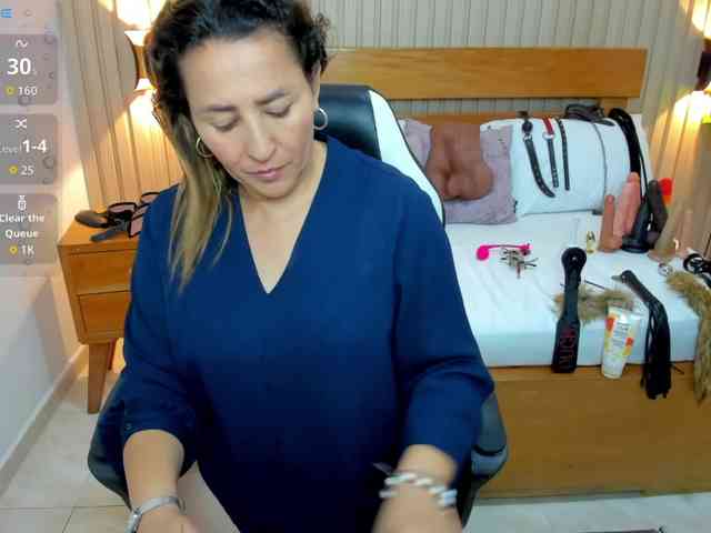 luciana-ballesteros webcam