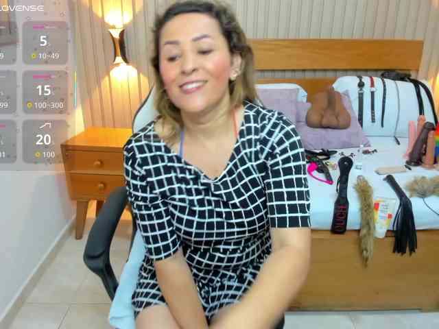 luciana-ballesteros webcam