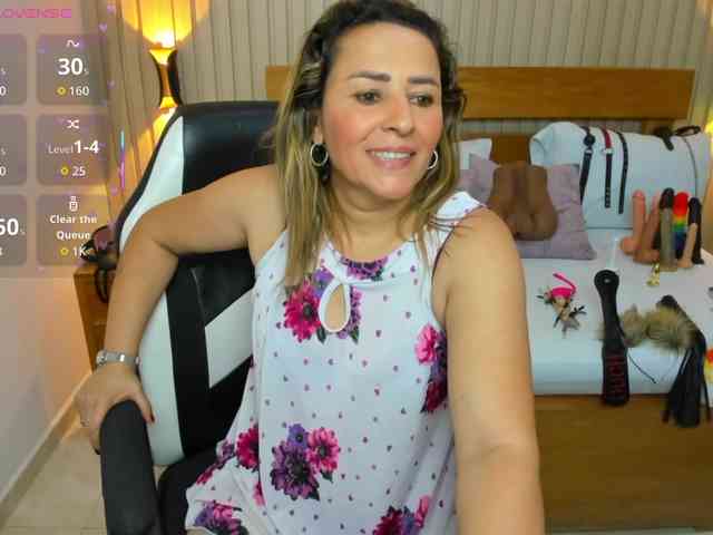 luciana-ballesteros webcam