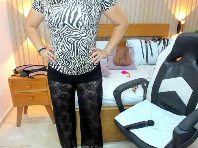luciana-ballesteros webcam