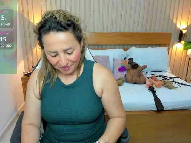 luciana-ballesteros webcam