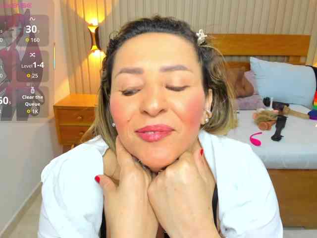 luciana-ballesteros webcam