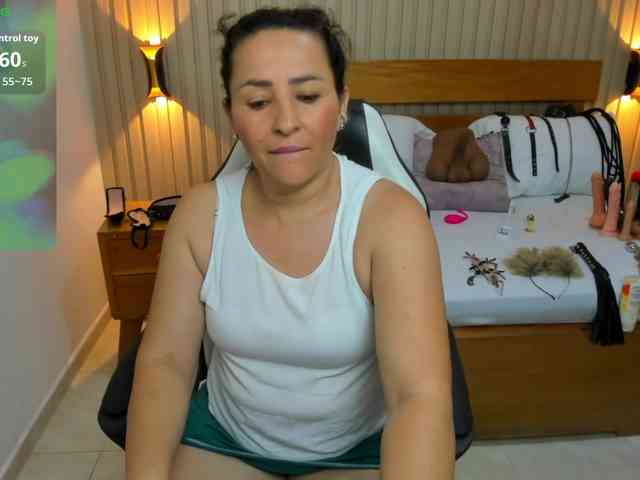 luciana-ballesteros webcam