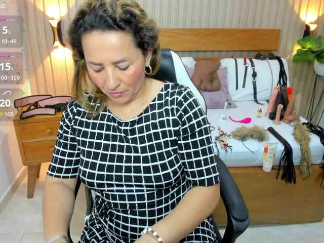 luciana-ballesteros webcam