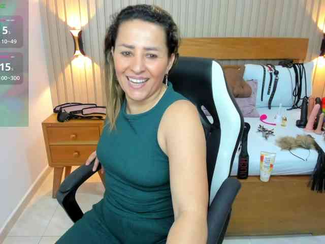 luciana-ballesteros webcam