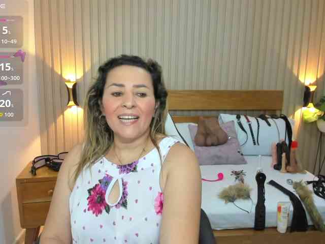 luciana-ballesteros webcam