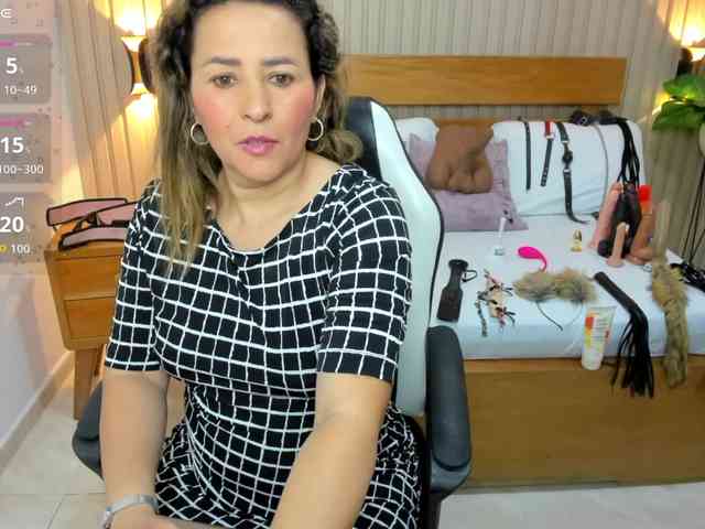 luciana-ballesteros webcam