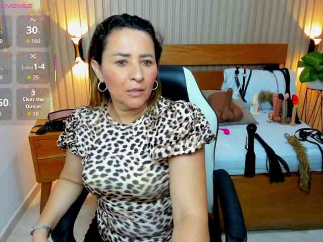 luciana-ballesteros webcam
