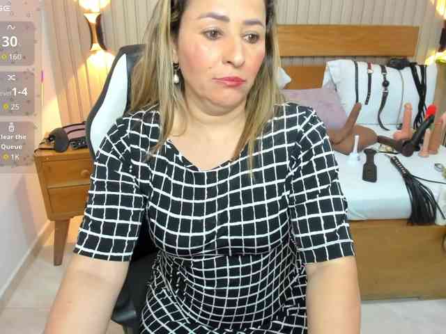 luciana-ballesteros webcam