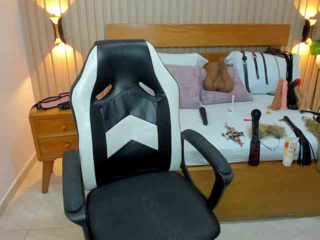luciana-ballesteros webcam