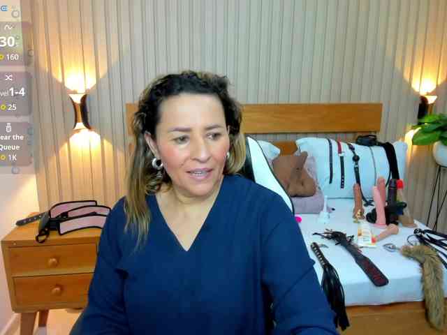 luciana-ballesteros webcam