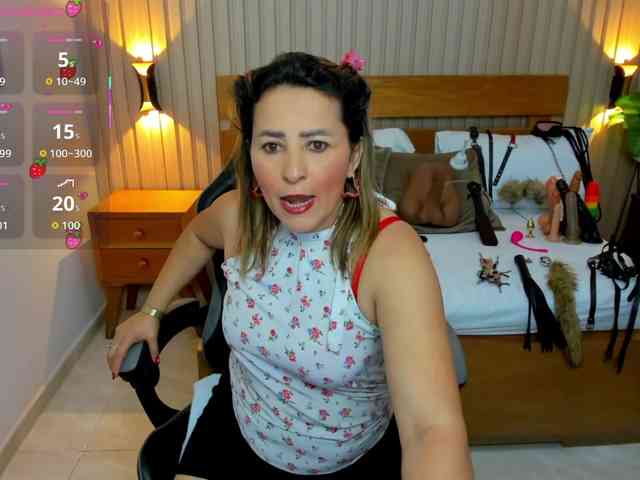 luciana-ballesteros webcam