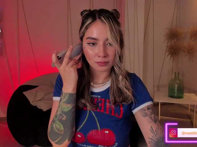 MaddisonCollins live webcam show