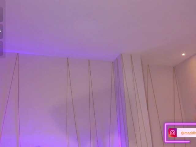 MaddisonCollins live cam on BongaCams